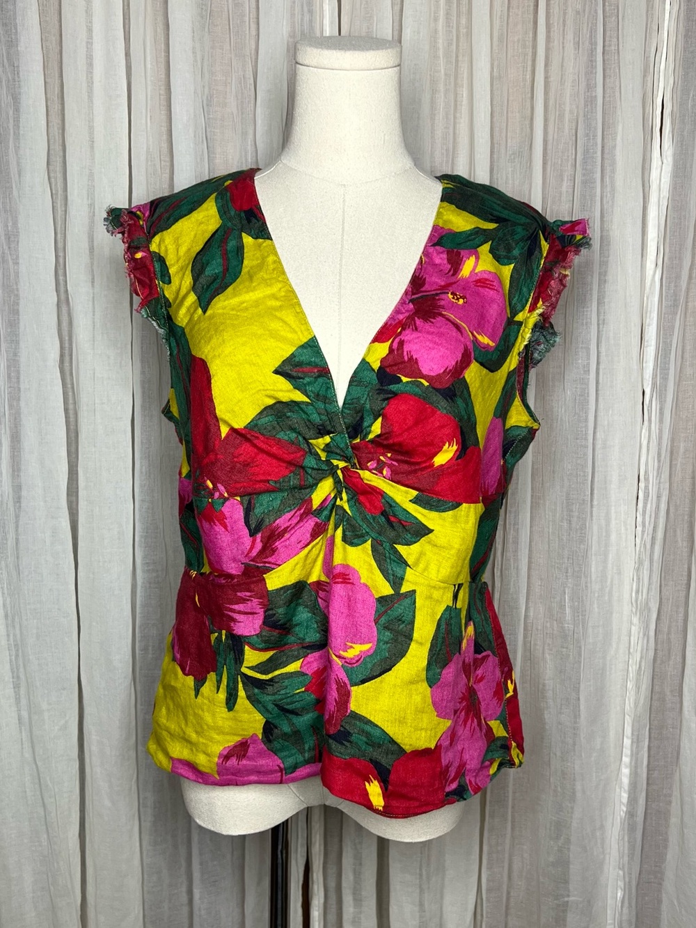 ZARA Basic Hibiscus Floral Print Top